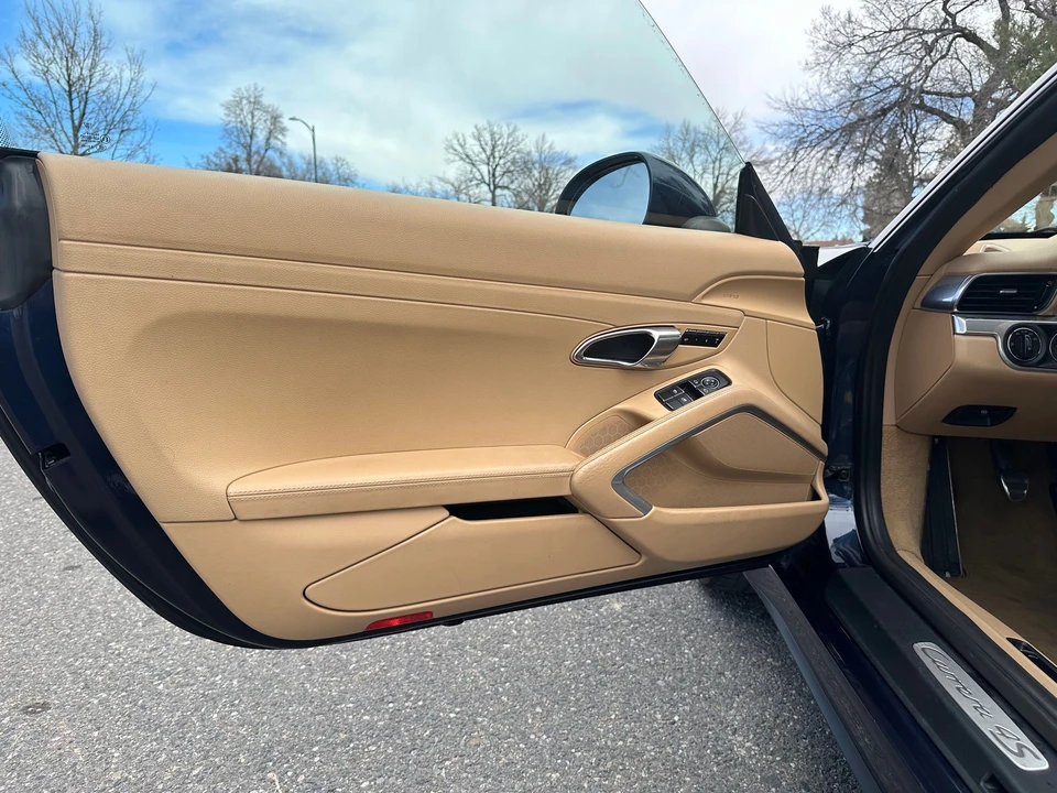 2014 Porsche 991 Carrera 4S - Image 11 of 17