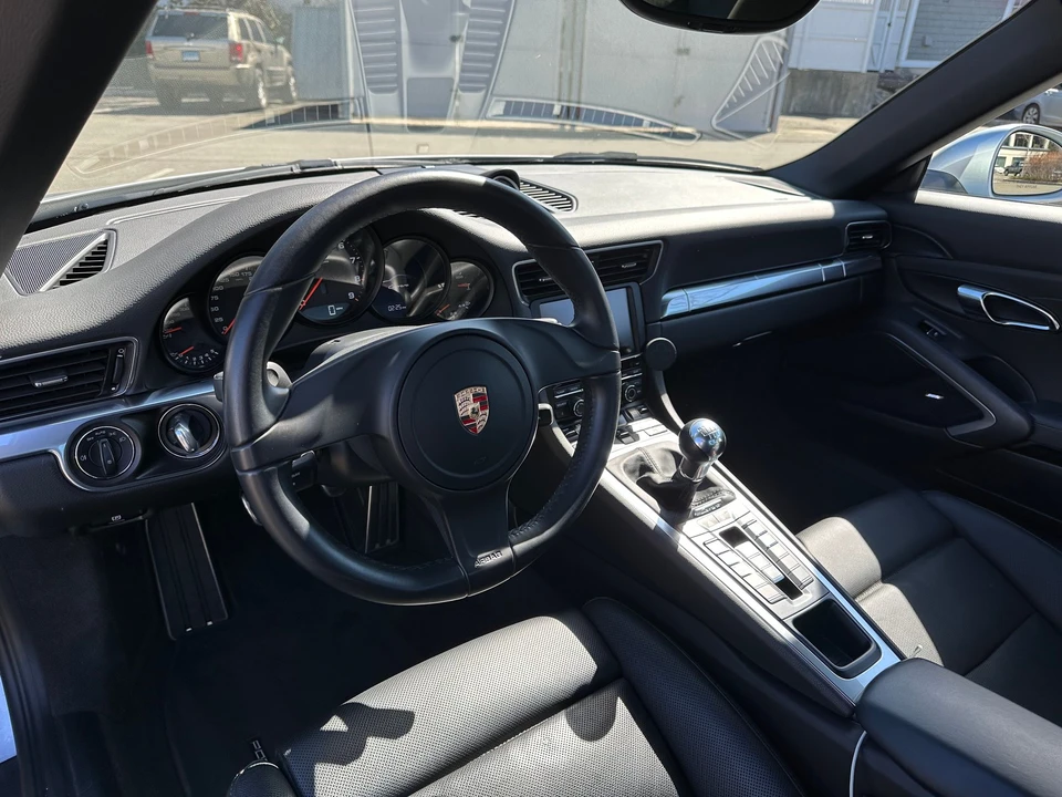 2014 Porsche 991 Carrera - Image 3 of 3