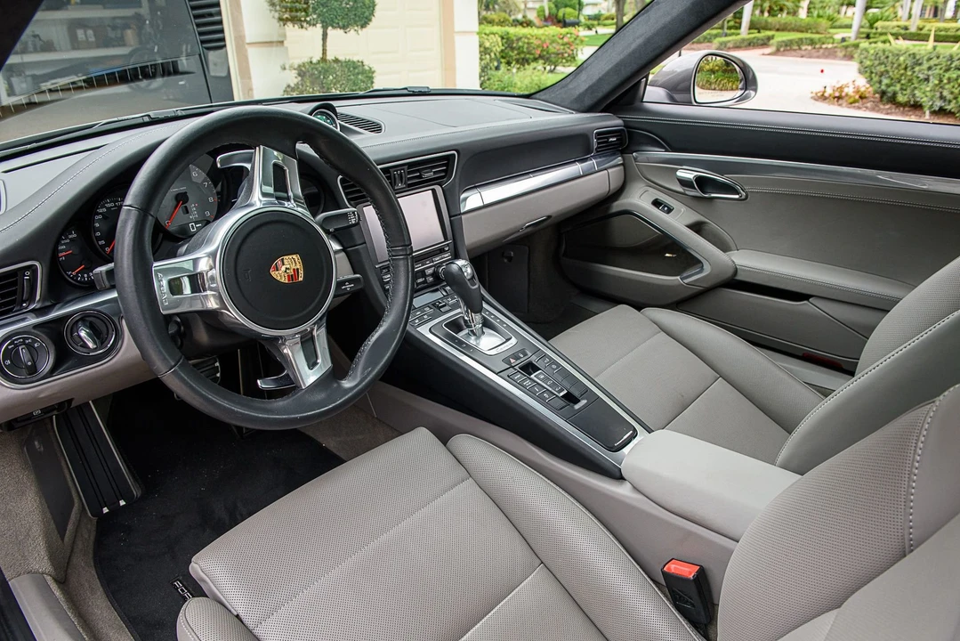2014 Porsche 991 Carrera S - Image 7 of 15