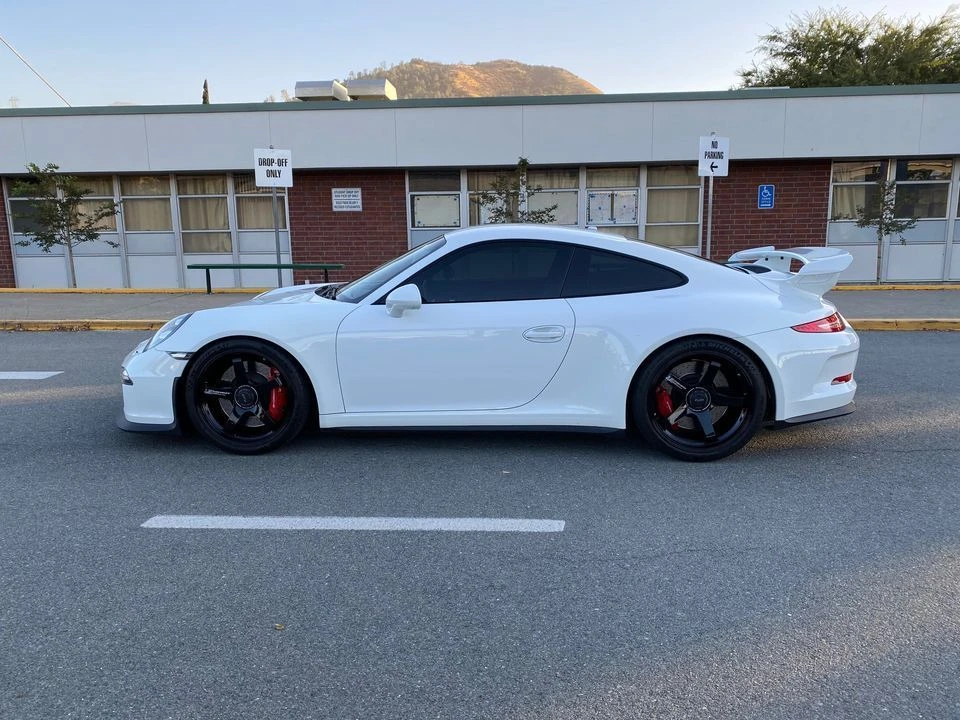2014 Porsche 991 GT3 - Image 9 of 14