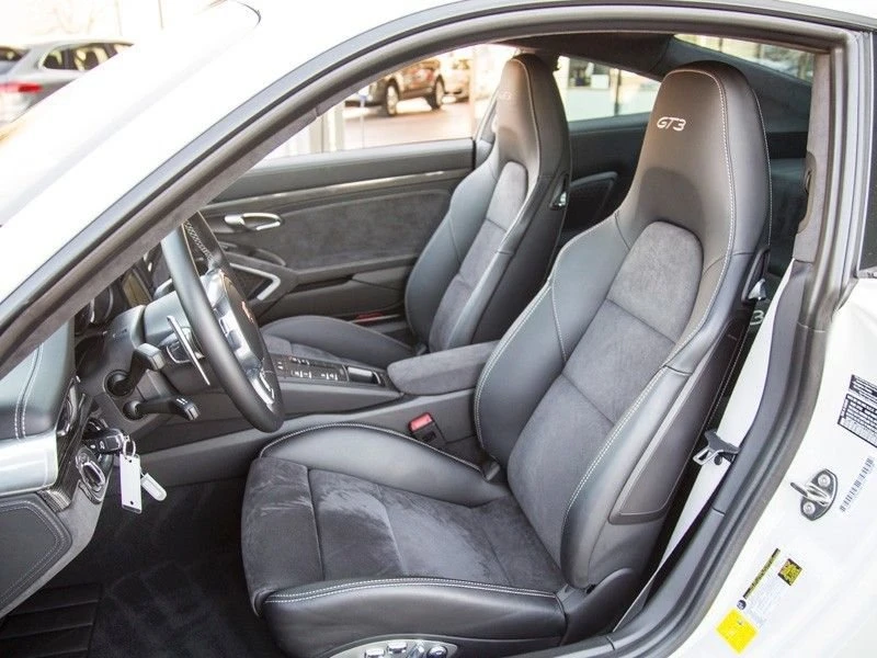 2014 Porsche 991 GT3 - Image 11 of 17