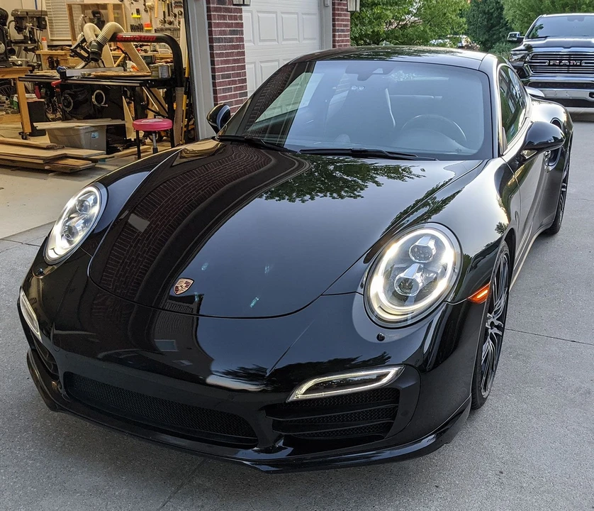 2014 Porsche 991 Turbo S - Image 3 of 8