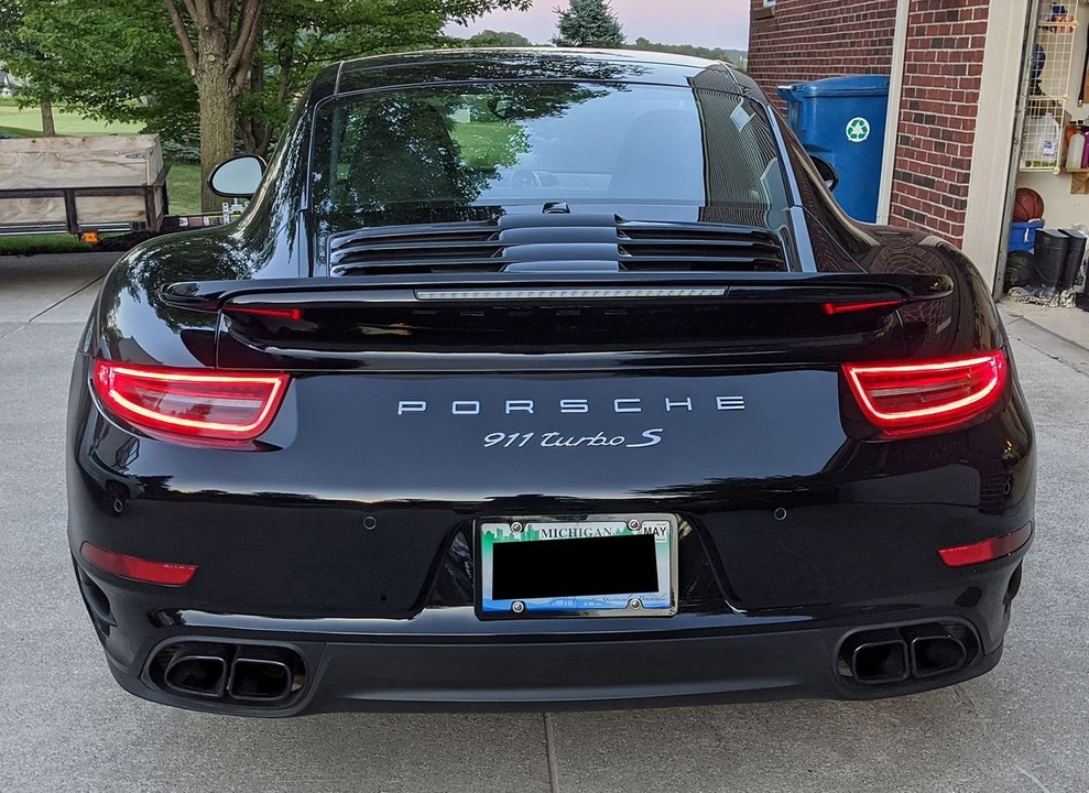 2014 Porsche 991 Turbo S - Image 7 of 8