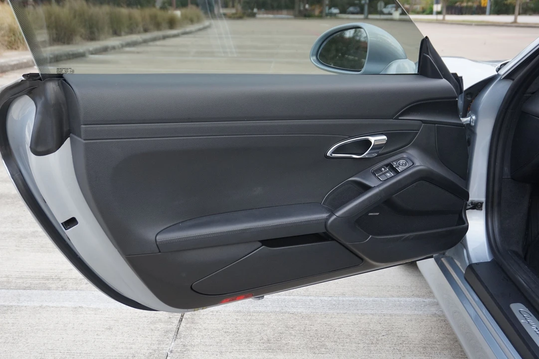 2014 Porsche 981 Cayman S - Image 20 of 31