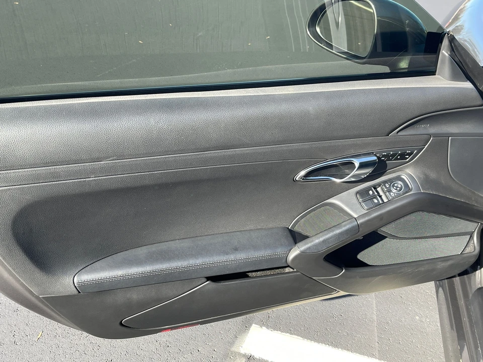 2014 Porsche 981 Cayman S - Image 6 of 23
