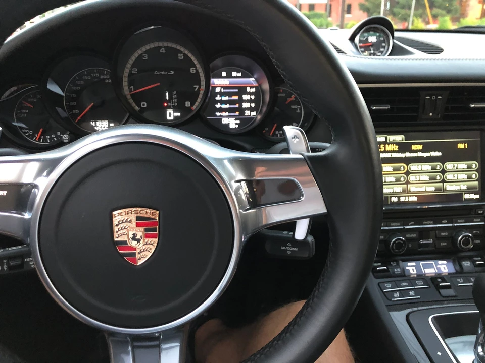 2014 Porsche 991 Turbo S - Image 12 of 13