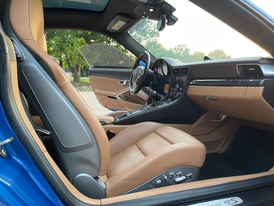 2014 Porsche 991 Carrera 4S - Image 6 of 10
