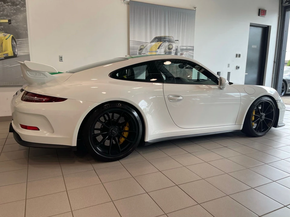 2014 Porsche 991 GT3 - Image 5 of 19