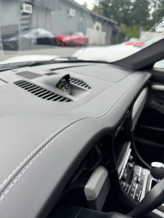2014 Porsche 991 GT3 - Image 10 of 17