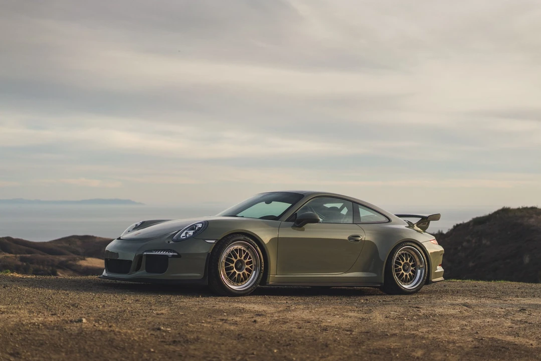 2014 Porsche 991 GT3 - Image 5 of 11