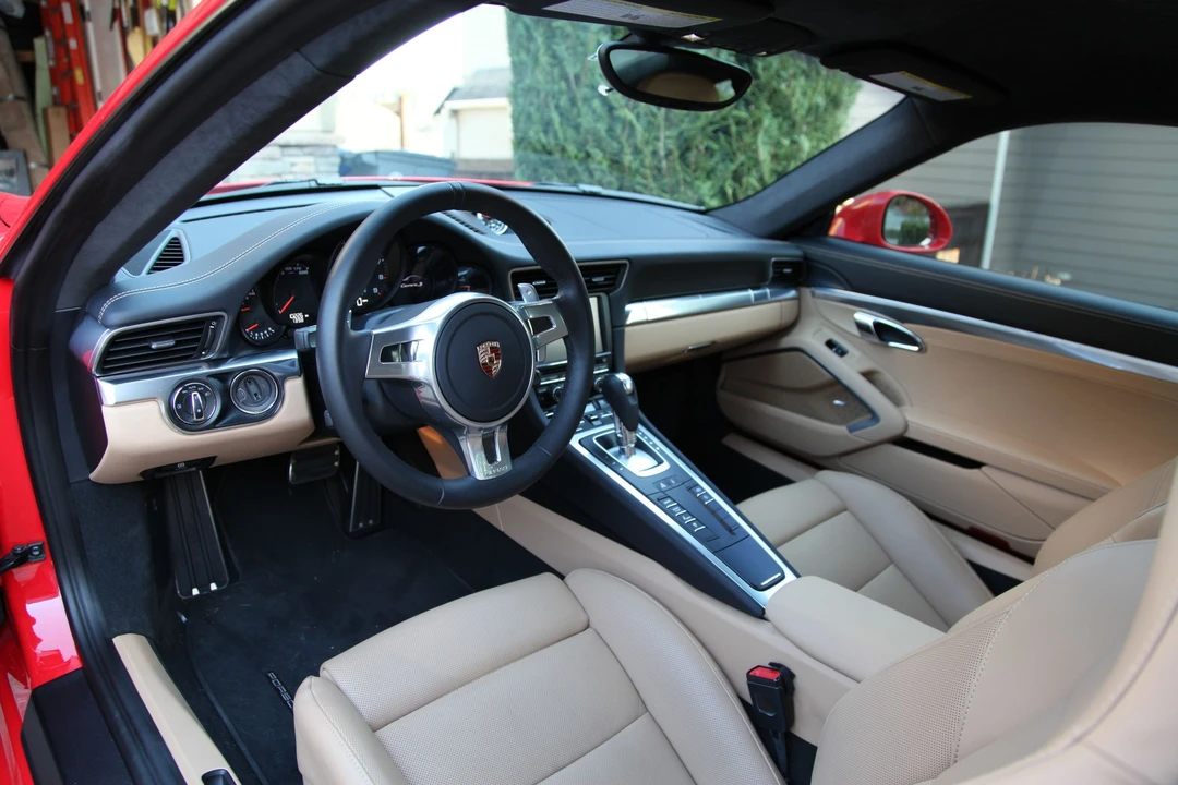 2014 Porsche 991 Carrera S - Image 28 of 31