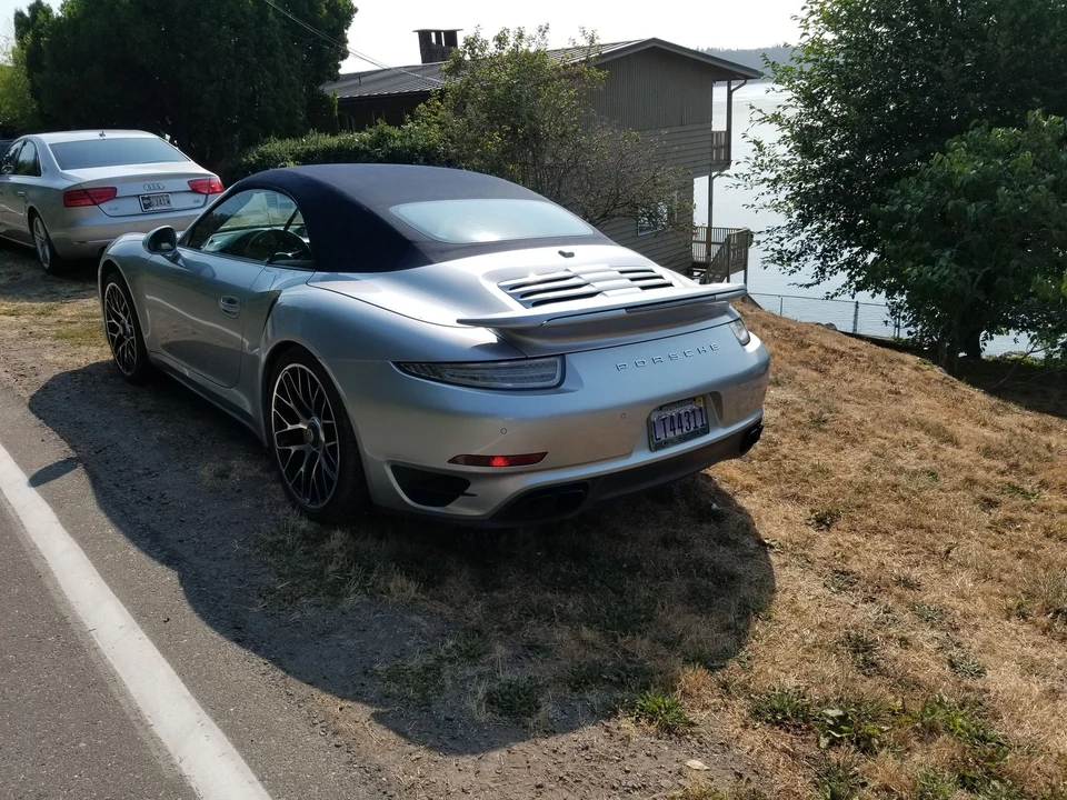 2014 Porsche 991 Turbo S - Image 8 of 12