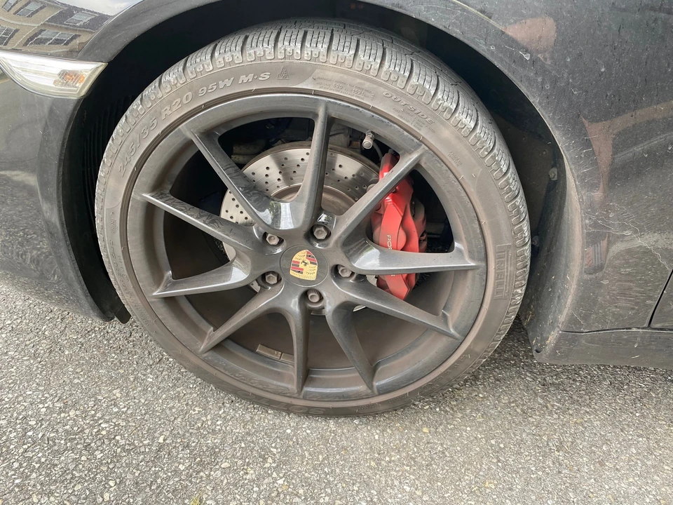 2014 Porsche 911 - Image 7 of 19