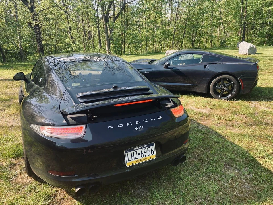 2014 Porsche 911 - Image 2 of 19