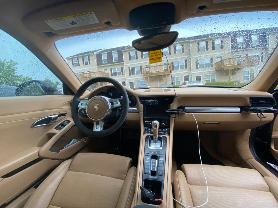 2014 Porsche 911 - Image 14 of 19