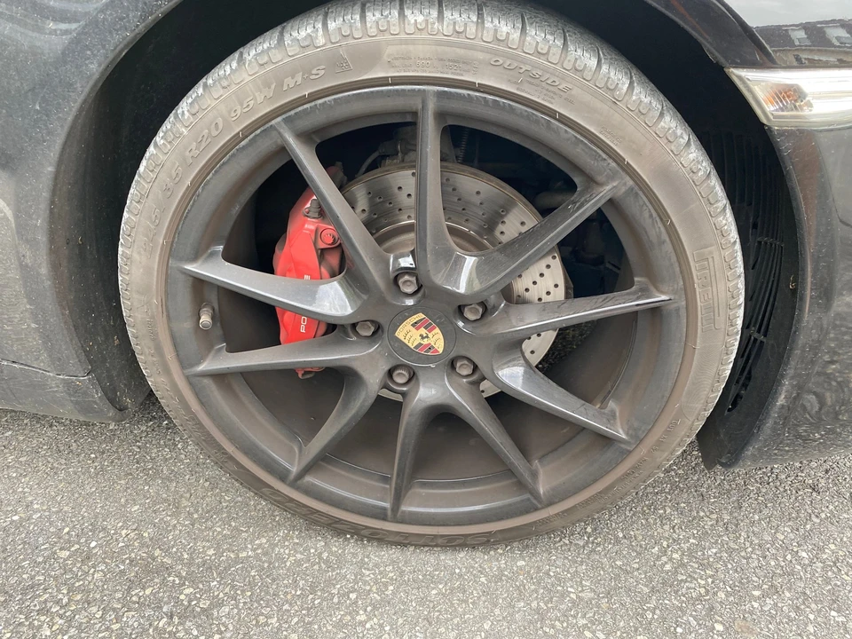 2014 Porsche 911 - Image 8 of 19