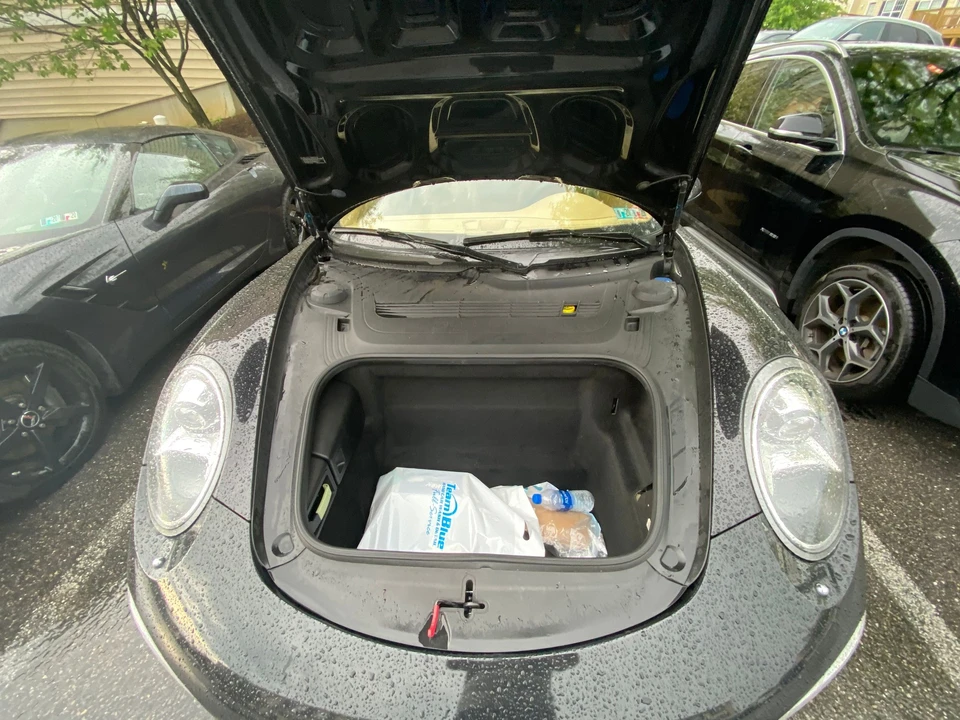 2014 Porsche 911 - Image 17 of 19