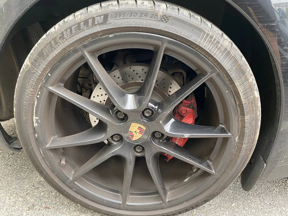 2014 Porsche 911 - Image 9 of 19