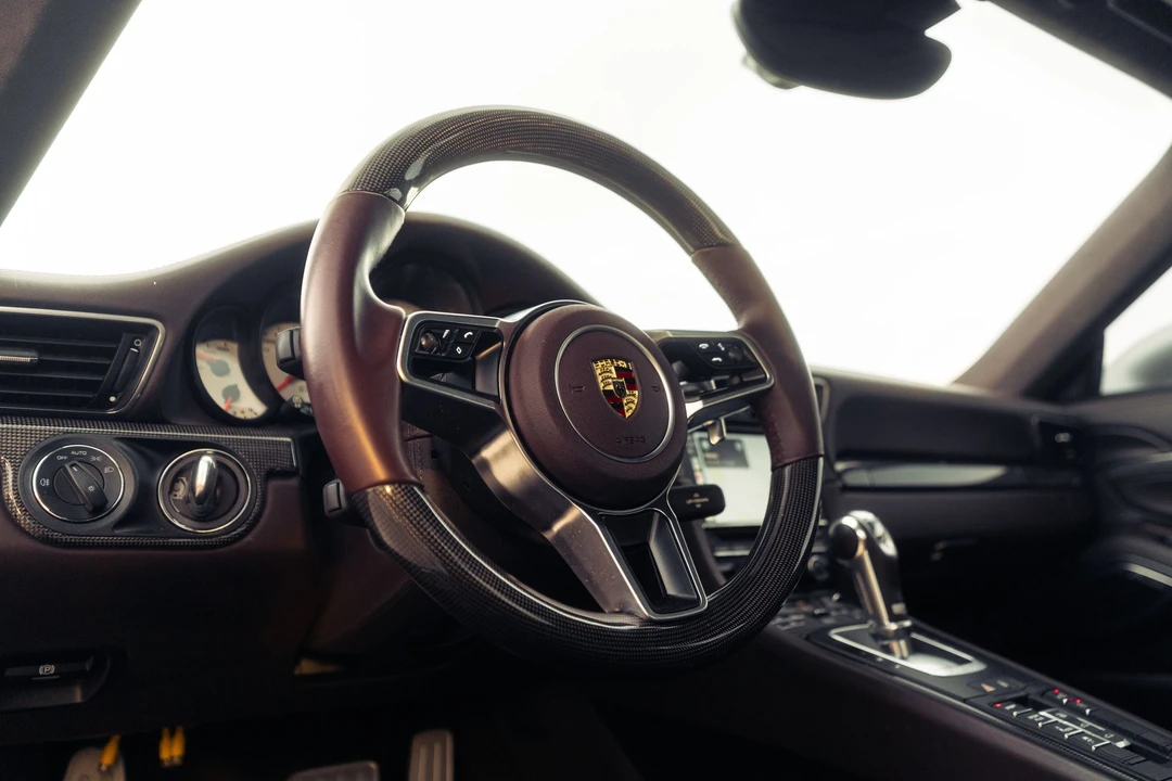 2014 Porsche 991 Turbo - Image 18 of 19