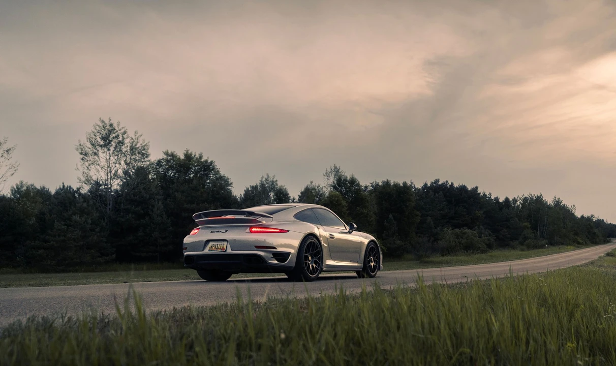 2014 Porsche 991 Turbo - Image 15 of 19