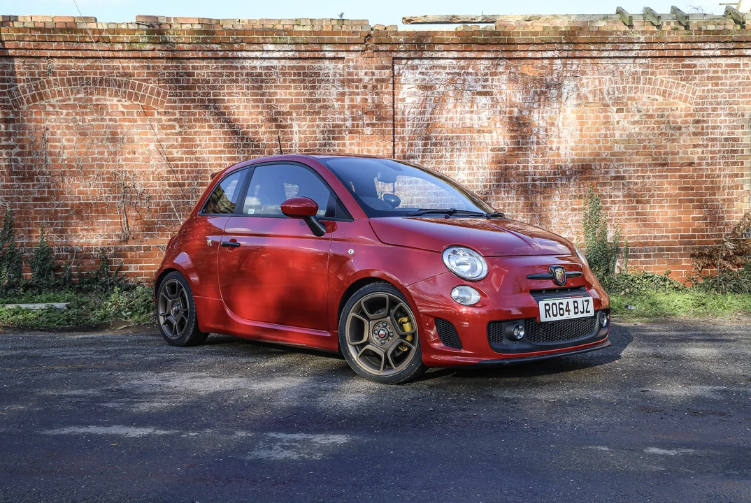 2014 Fiat Abarth 500 - Image 4 of 31