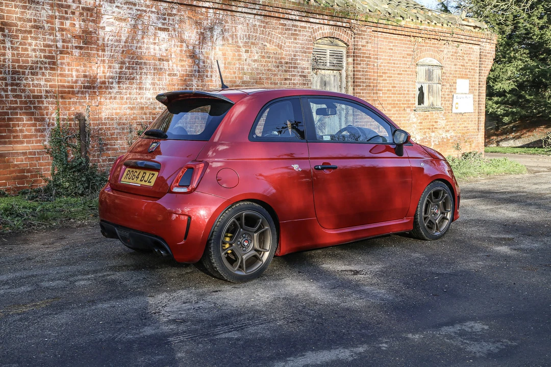 2014 Fiat Abarth 500 - Image 11 of 31