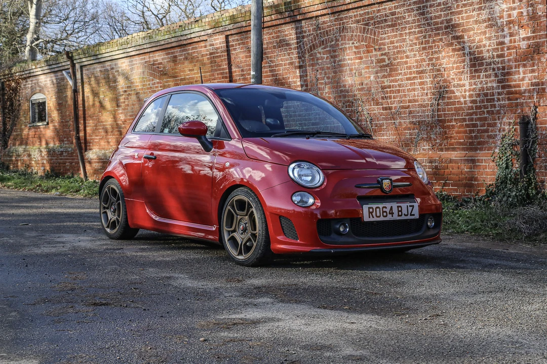 2014 Fiat Abarth 500 - Image 15 of 31
