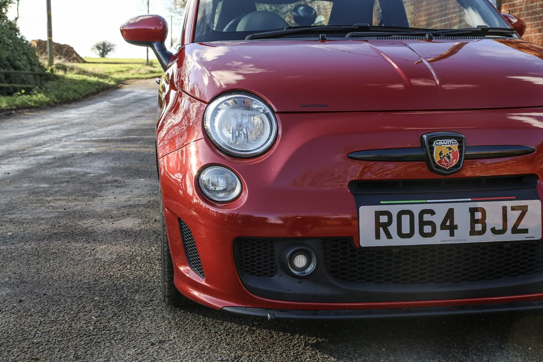 2014 Fiat Abarth 500 - Image 16 of 31