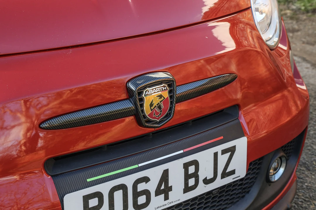 2014 Fiat Abarth 500 - Image 19 of 31