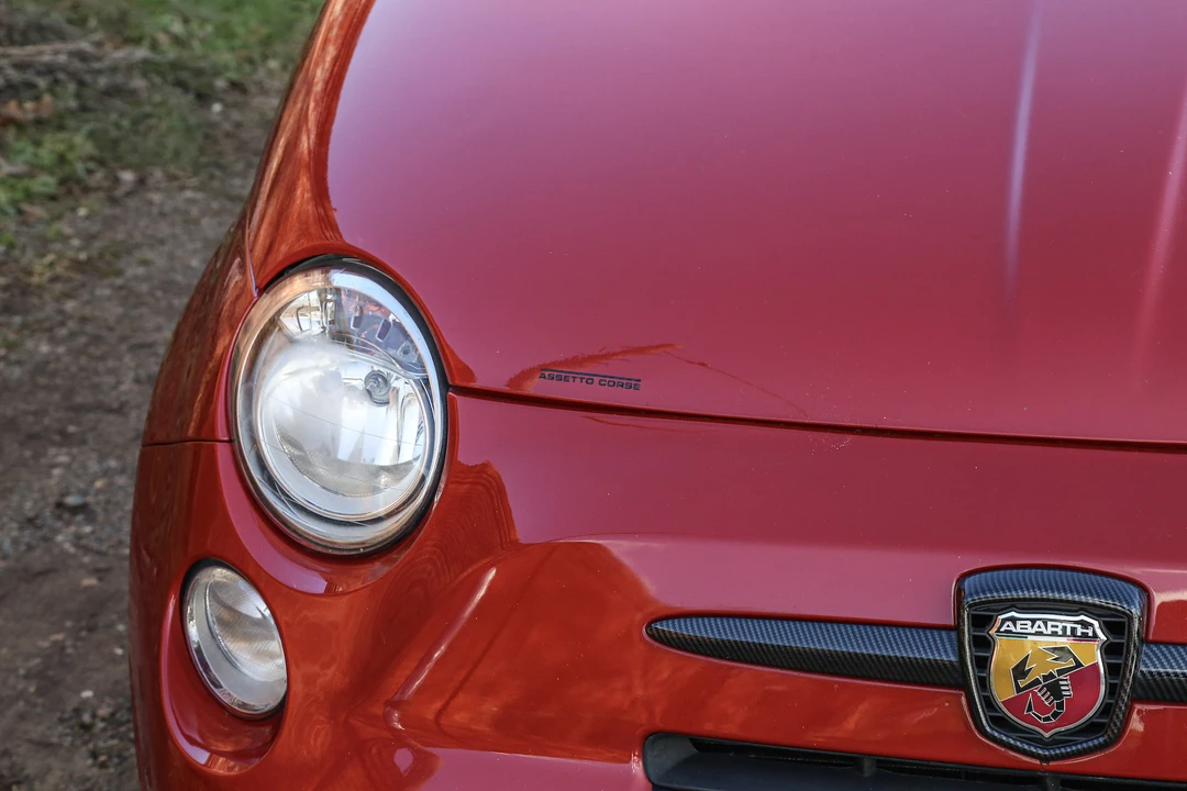 2014 Fiat Abarth 500 - Image 28 of 31