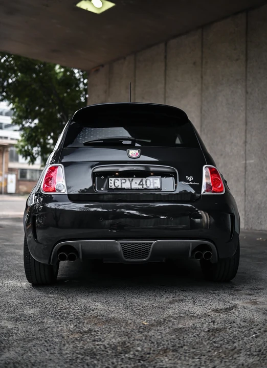 2014 Fiat Abarth 500 - Image 29 of 31