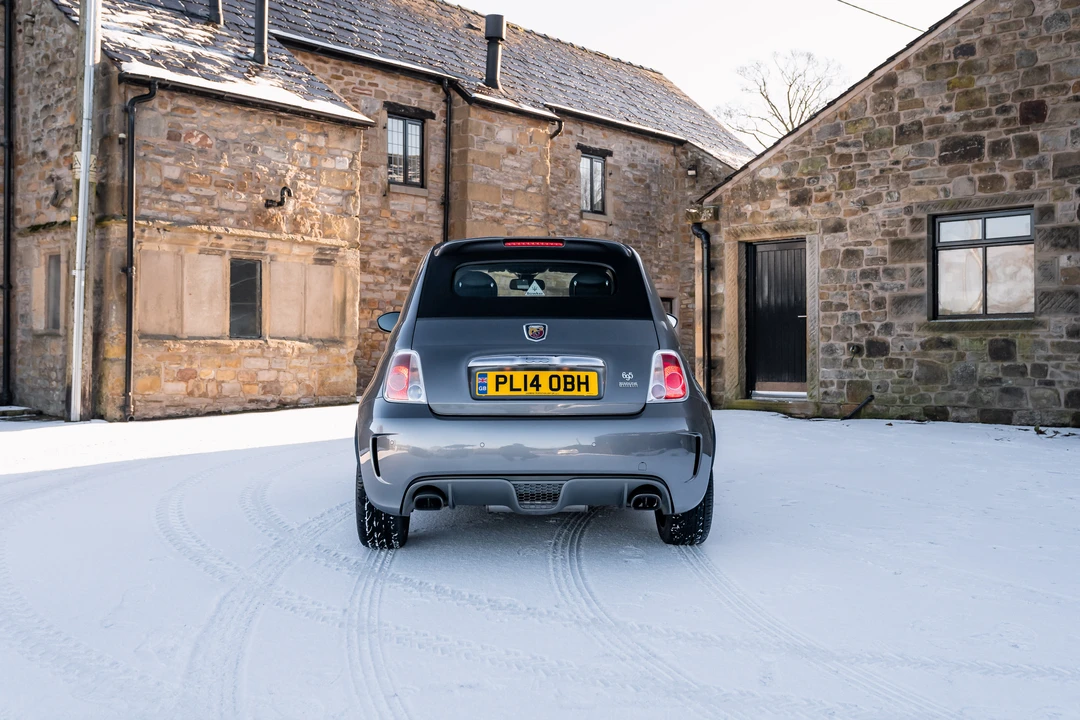 2014 Fiat Abarth 500 - Image 7 of 31