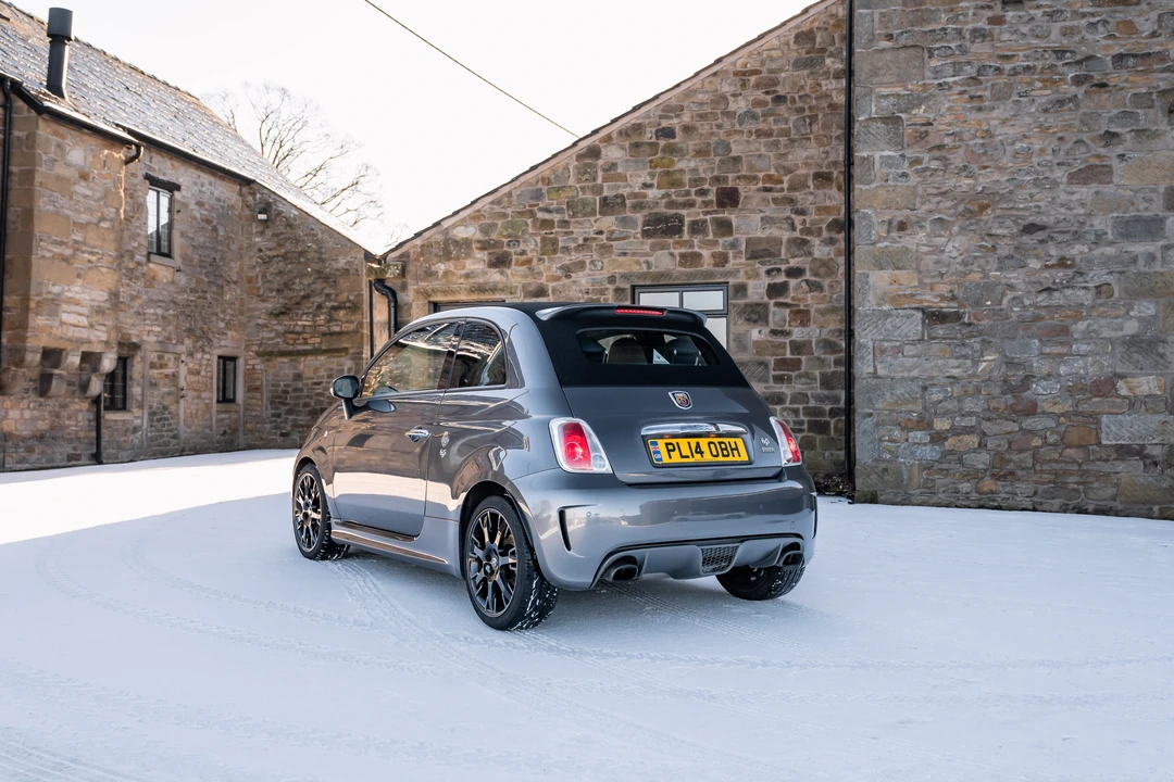 2014 Fiat Abarth 500 - Image 15 of 31