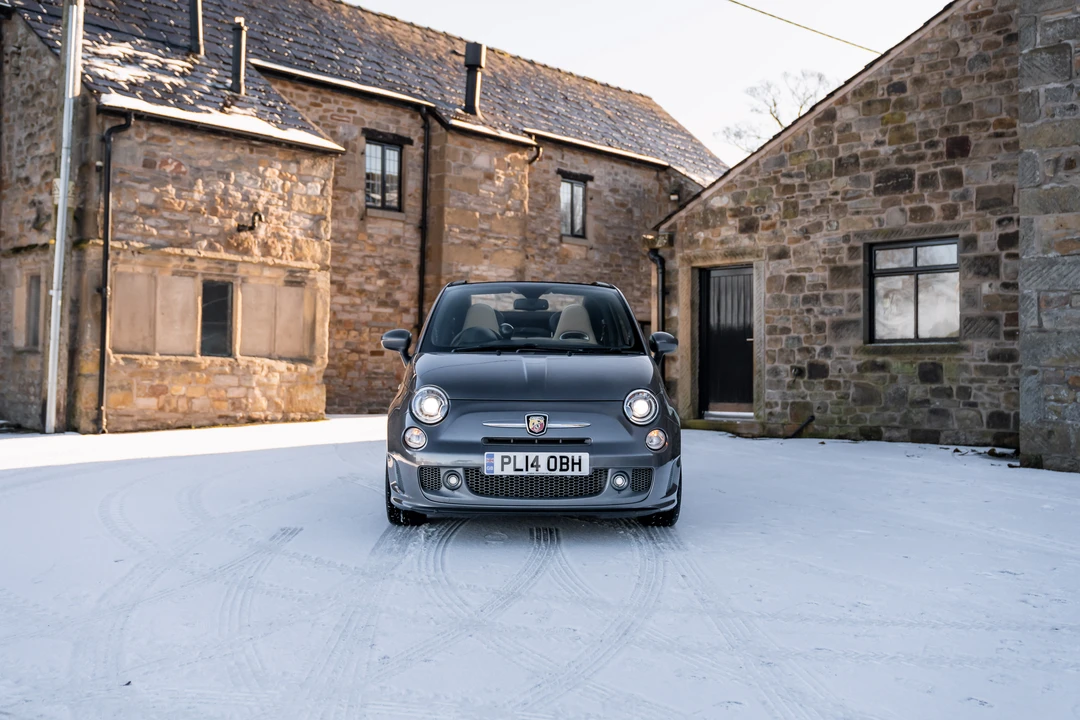 2014 Fiat Abarth 500 - Image 3 of 31