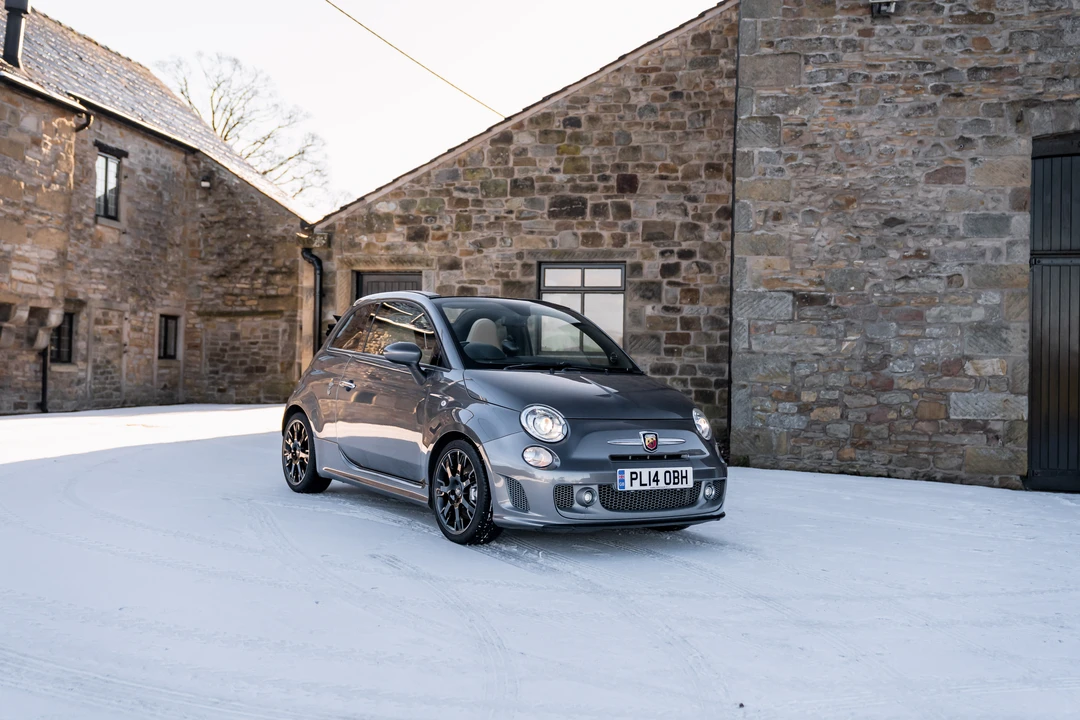 2014 Fiat Abarth 500 - Image 4 of 31