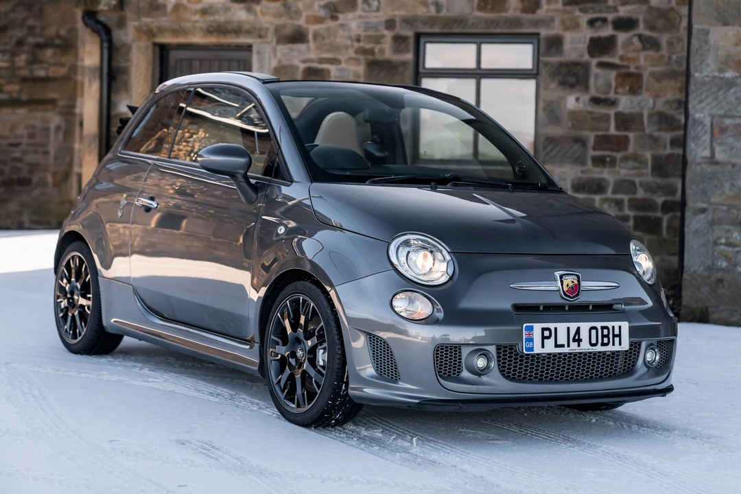 2014 Fiat Abarth 500 - Image 19 of 31