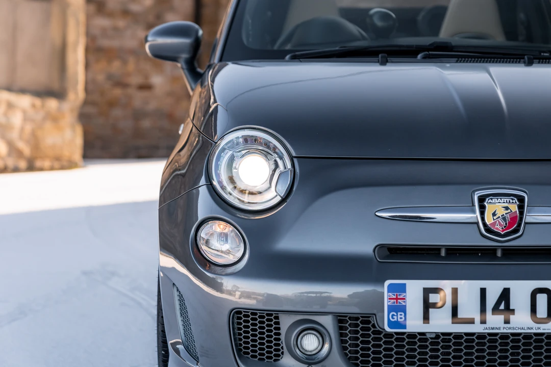 2014 Fiat Abarth 500 - Image 22 of 31