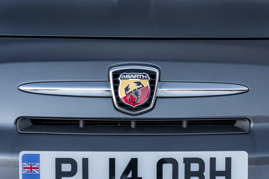 2014 Fiat Abarth 500 - Image 30 of 31