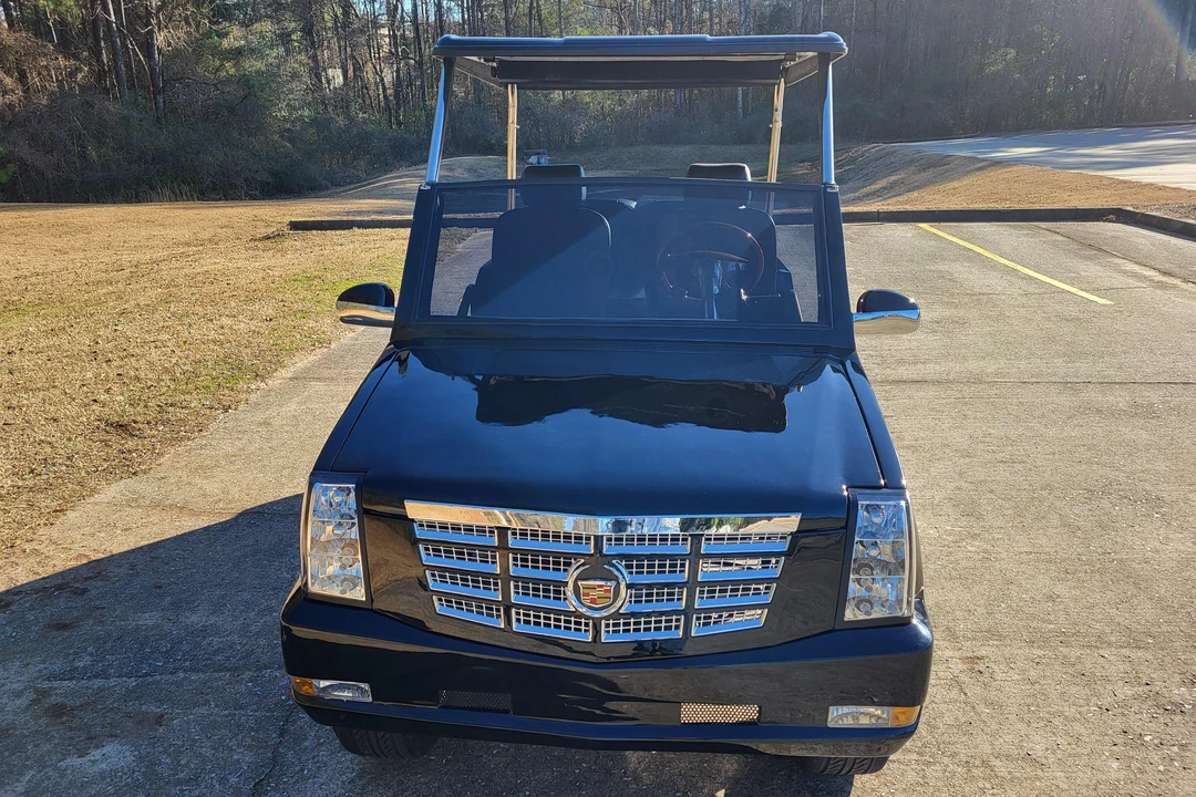 2014 Cadillac Escalade & EXT 3rd Gen - Image 2 of 30
