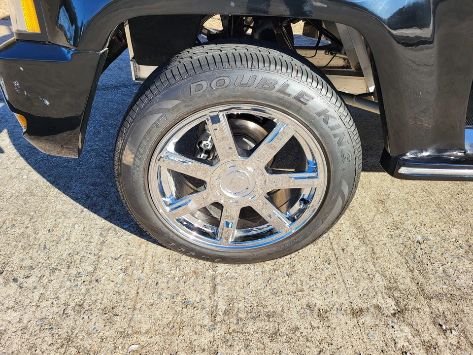 2014 Cadillac Escalade & EXT 3rd Gen - Image 15 of 30