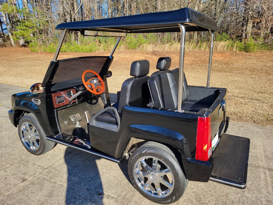 2014 Cadillac Escalade & EXT 3rd Gen - Image 8 of 30