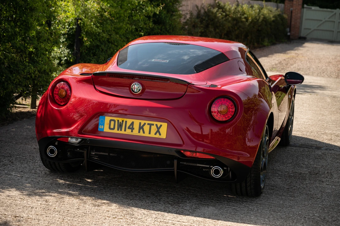 2014 Alfa Romeo 4C Coupe - Image 8 of 31