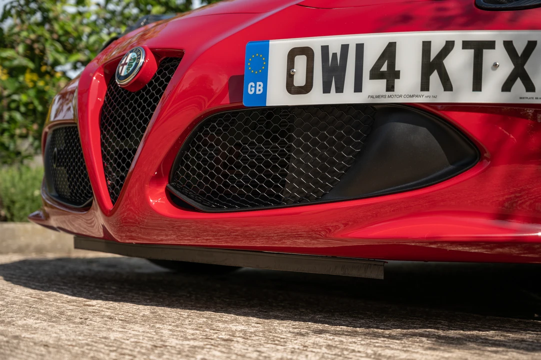 2014 Alfa Romeo 4C Coupe - Image 9 of 31