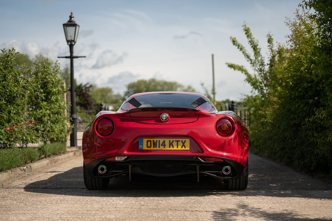 2014 Alfa Romeo 4C Coupe - Image 12 of 31