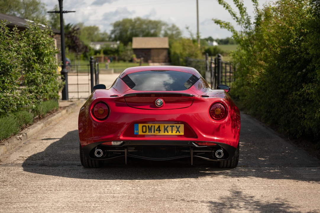 2014 Alfa Romeo 4C Coupe - Image 13 of 31