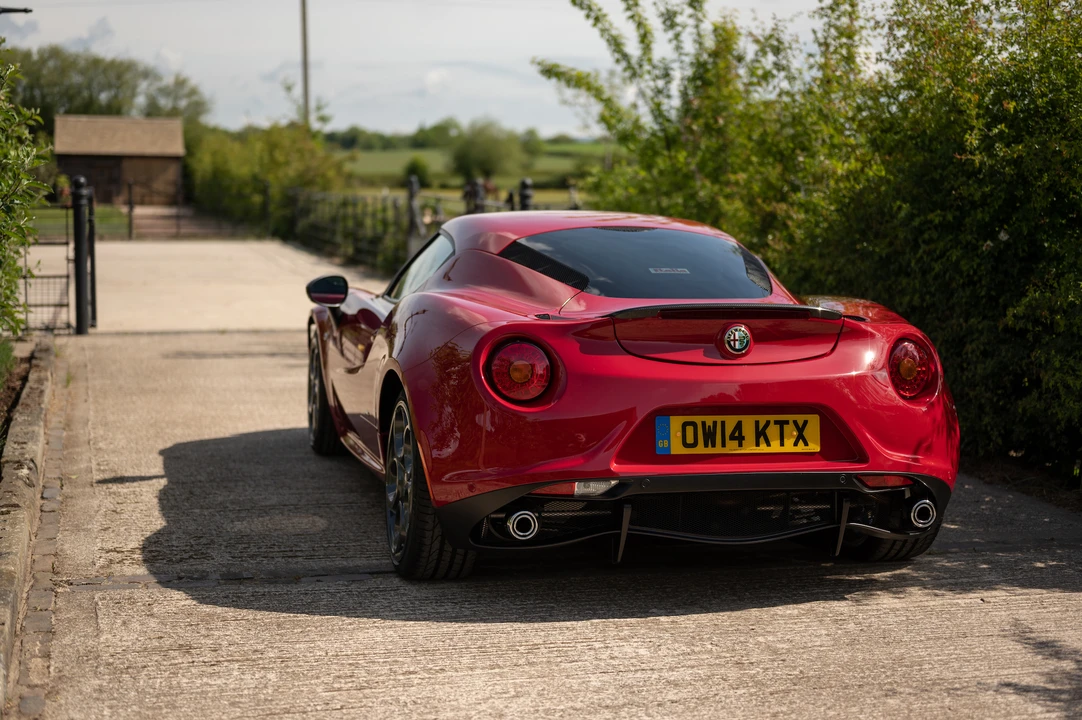 2014 Alfa Romeo 4C Coupe - Image 14 of 31