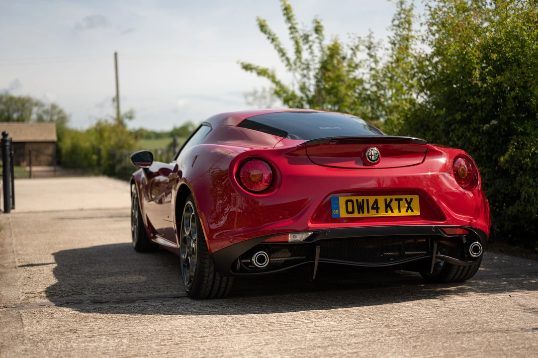 2014 Alfa Romeo 4C Coupe - Image 16 of 31