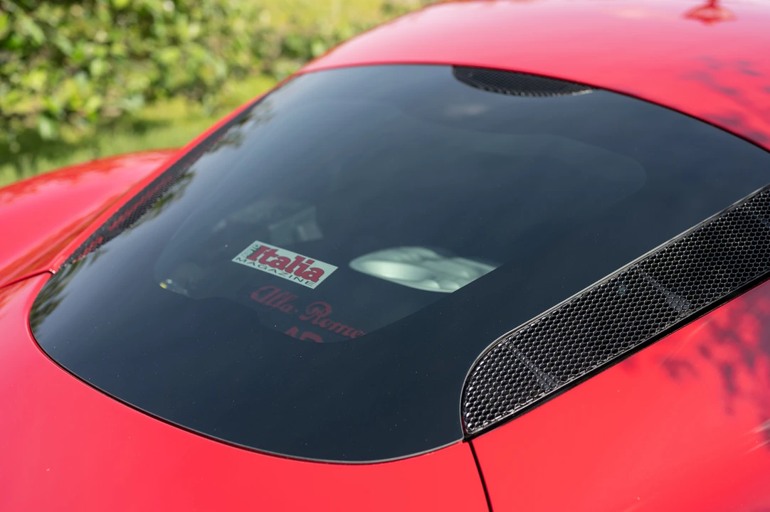 2014 Alfa Romeo 4C Coupe - Image 24 of 31