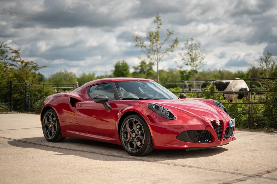 2014 Alfa Romeo 4C Coupe - Image 2 of 31