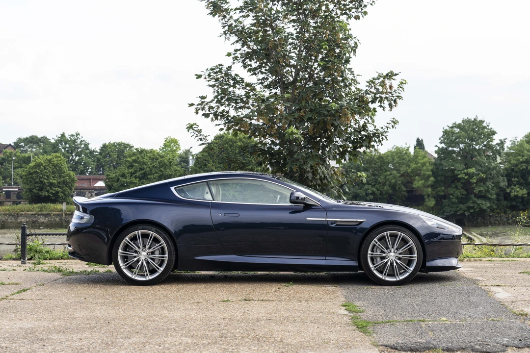 2014 Aston Martin DB9 - Image 9 of 31